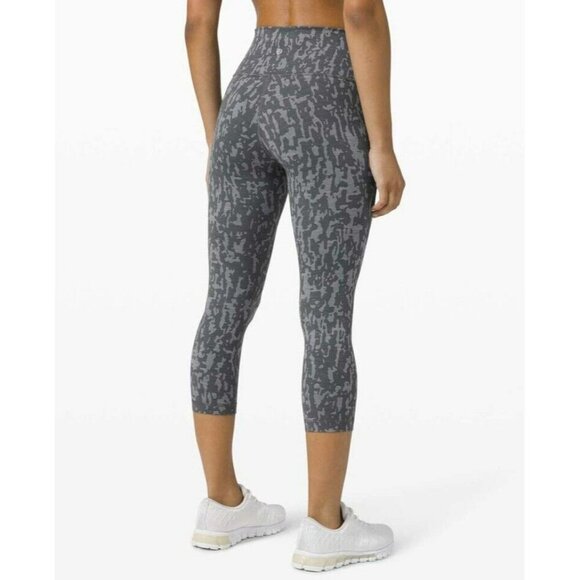 Lululemon Wunder Train High-Rise Crop 21" *Print Heathered PU Black Asphalt Sz 0 - Picture 1 of 5